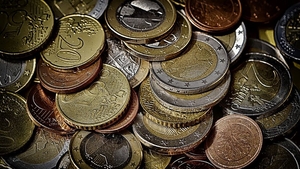 Curs BNR 3 octombrie 2018: Euro a scăzut!