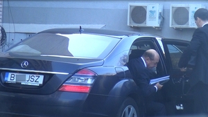 VIDEO EXCLUSIV. Băse şi-a băgat gărzile de corp în ”alertă teroristă”! Totul din cauza unui plic…