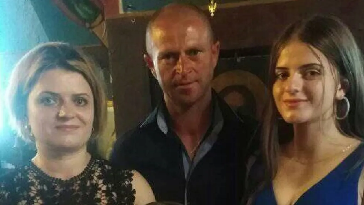 Ultima fotografie cu Alexandra. Era la biserică, alături de familie și...