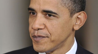 Atentat la viata lui Obama? Un barbat inarmat a fost retinut in apropierea avionului prezidential