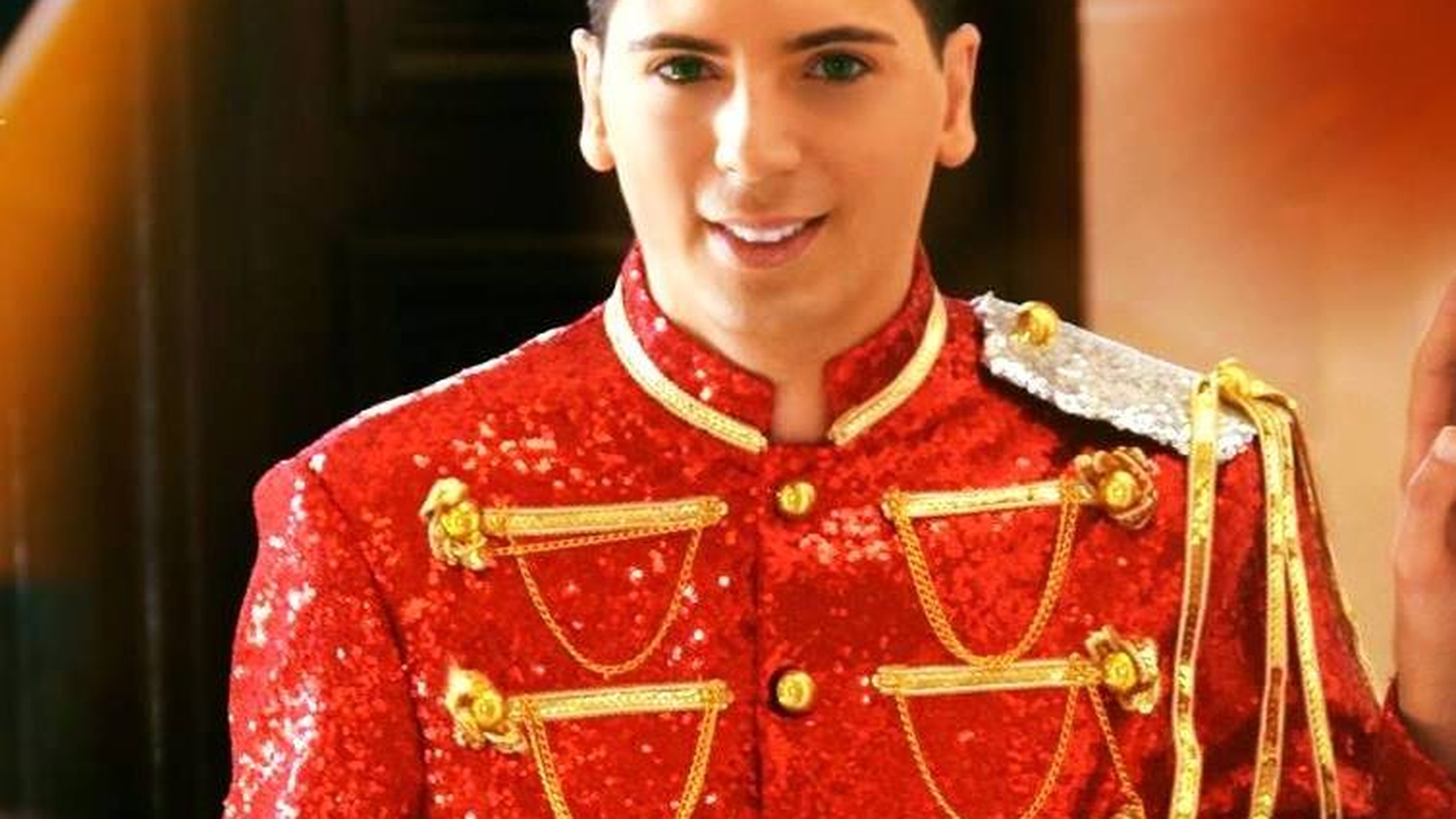 Radhu, singurul mariachi român din lume, a cucerit Argentina cu piesa “Puro Amor”!