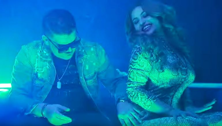Plușica de Puterea Dragostei, în ipostaze deocheate într-un videoclip de manele. Imaginile au fost făcute publice