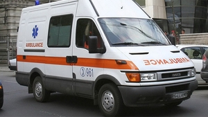 Aproape o sută de angajate ale unei frabrici de confecţii din Calafat, la spital după ce s-au intoxicat cu insecticid
