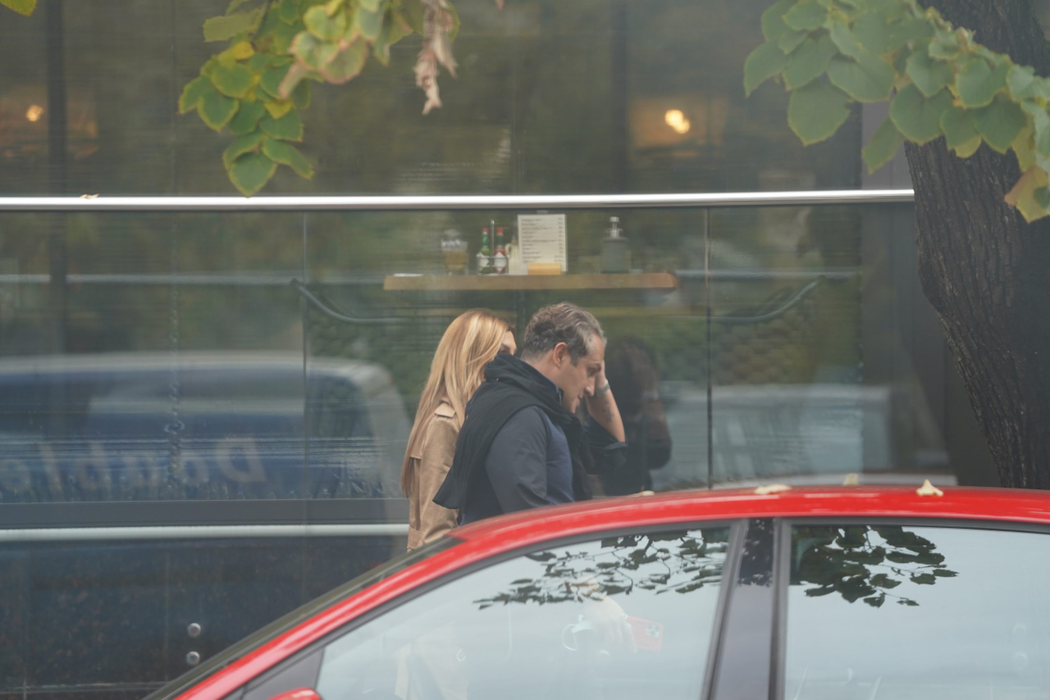 Bogdan Ionescu, zis Syda, și Sheila, soția lui, au ieșit la restaurant