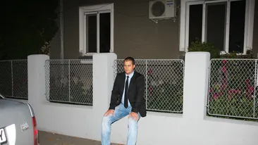 Serban Huidu cauta bucurii in lucruri marunte! A cumparat lalele galbene sa se inveseleasca, dar nu prea i-a iesit!