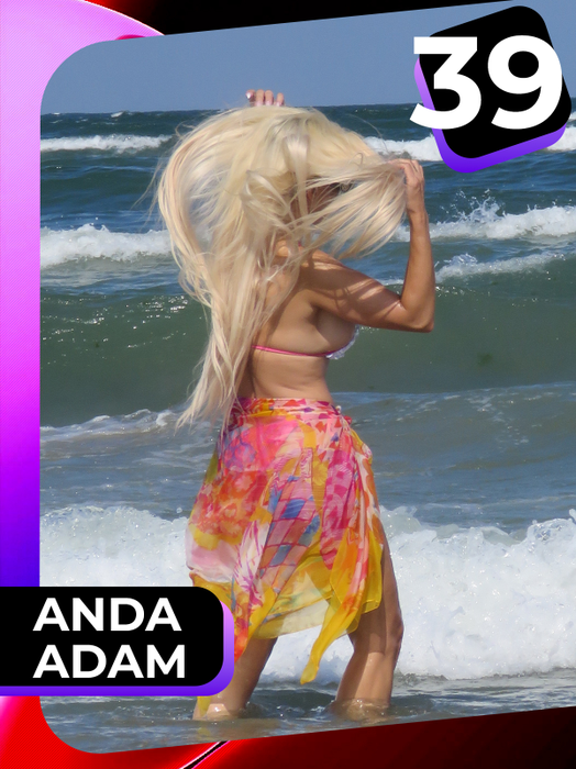 Mădălina Ghenea, Adelina Pestrițu și Daniela Crudu, super-hot! Top 50 dive care s-au jucat cu imaginația privitorilor