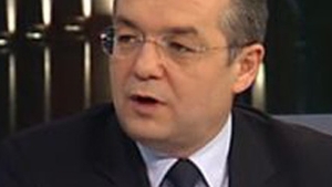 VIDEO Emil Boc a vorbit, pentru prima data, despre clipul in care aparea dezbracat: "Un act penibil si esuat. Voi merge in continuare la sali de sport! "