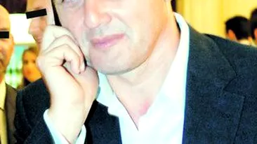 Paternitate cu de-a sila pentru Adrian Paduraru. Actorul din Declaratie de dragoste, facut tatic de judecatori