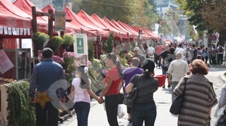 Sinaia, inchisa de Festivalul toamnei