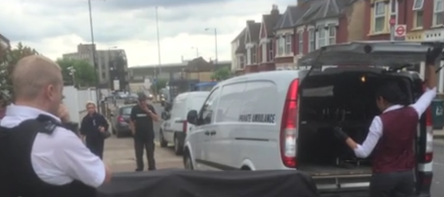 O tânără româncă a fost înjunghiată mortal de iubit în Londra! E cutremurător ce au aflat anchetatorii când au ajuns la fața locului
