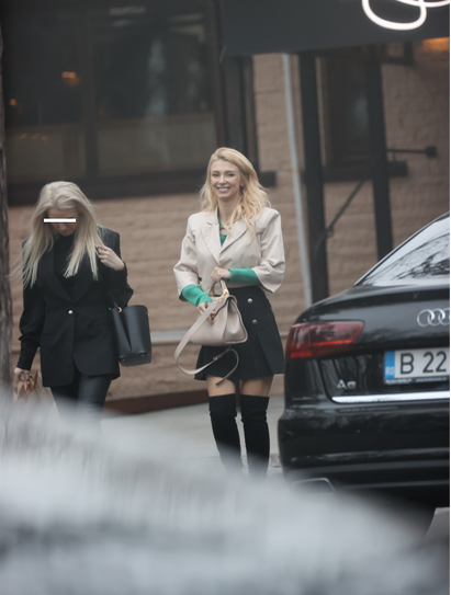 Andreea Bălan întoarce oricând privirile pe stradă (Foto: CANCAN.RO)