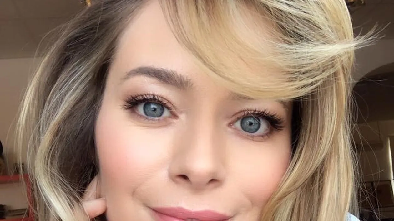 Laura Cosoi e impotriva operatiilor estetice: cum reuseste frumoasa vedeta sa-si mentina tenul sanatos