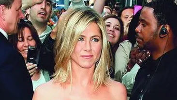 Noul iubit al lui Jennifer Aniston are schimbari comportamentale bruste