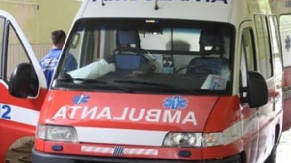 O elevă de 14 ani, in comă alcoolică! A băut până a căzut din picioare dintr-un motiv prostesc care putea să o omoare