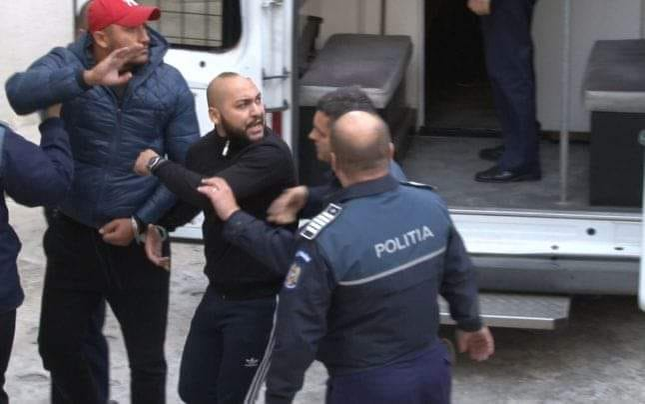 Dani Mocanu a fost săltat de oamenii legii chiar de ziua lui