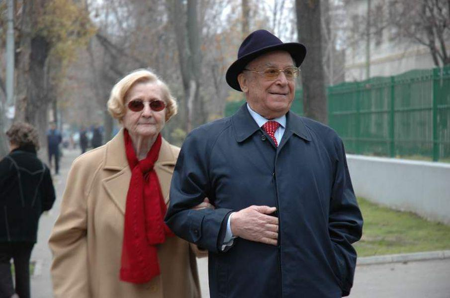 Ion Iliescu, alături de soția sa, Nina