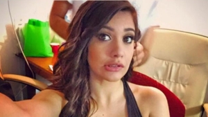 Betty Salam a abandonat scoala. Adolescenta are sute de absente