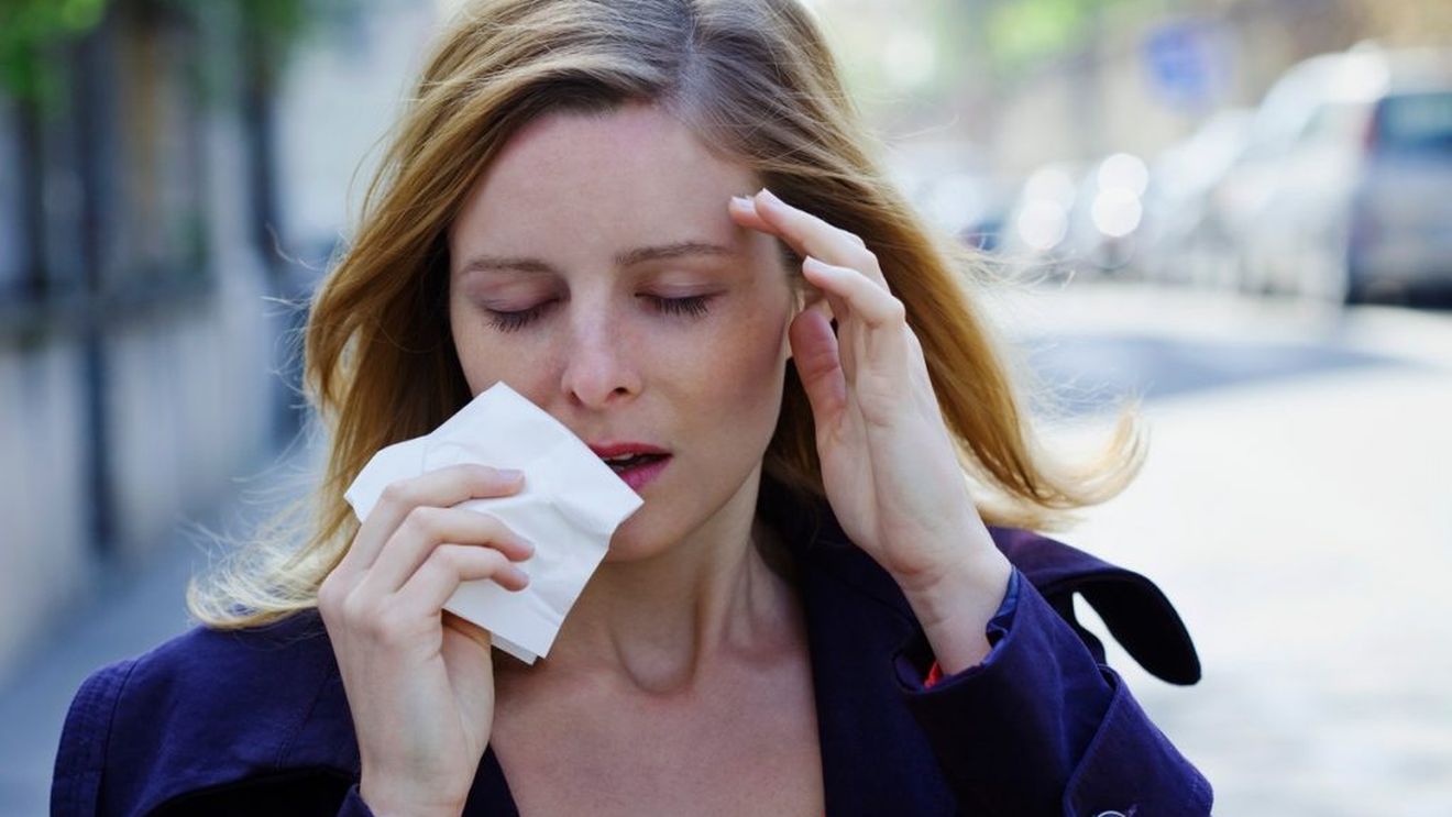 Alergia la ambrozie. Simptome, cauze, tratament