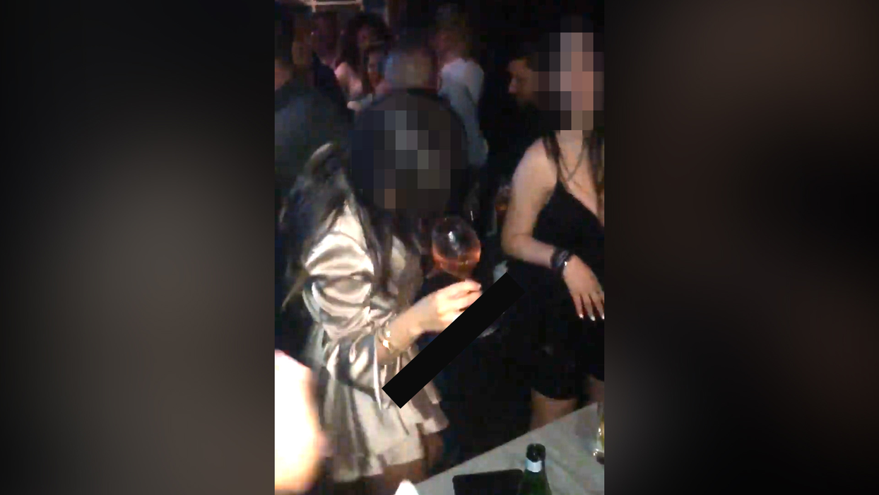 În timp ce "Regele termopanelor", actuaul partener se află în detenție, "Sexy-Urlați" s-a distrat la maximum alături de fostul iubit