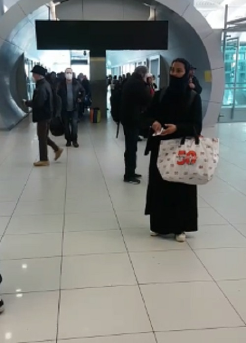 Aeroportul Otopeni, asaltat de romi veniți din străinătate. Ce măsuri au luat autoritățile competente
