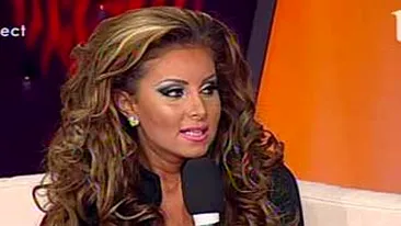 VIDEO Roxana Vasniuc este terorizata de un batran de 70 de ani! Uite ce declaratii ii face amorezul