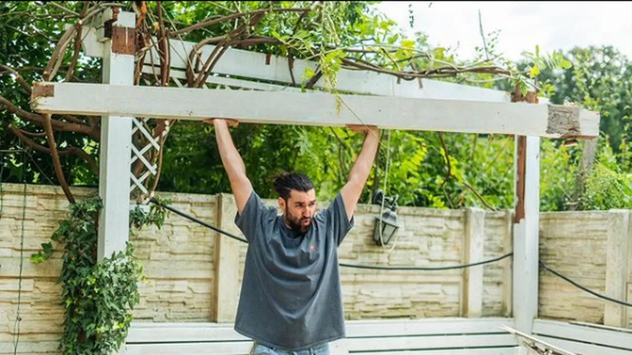 Smiley a făcut-o și pe asta! Pepene la cuptor... ”Ești trăsnit!”