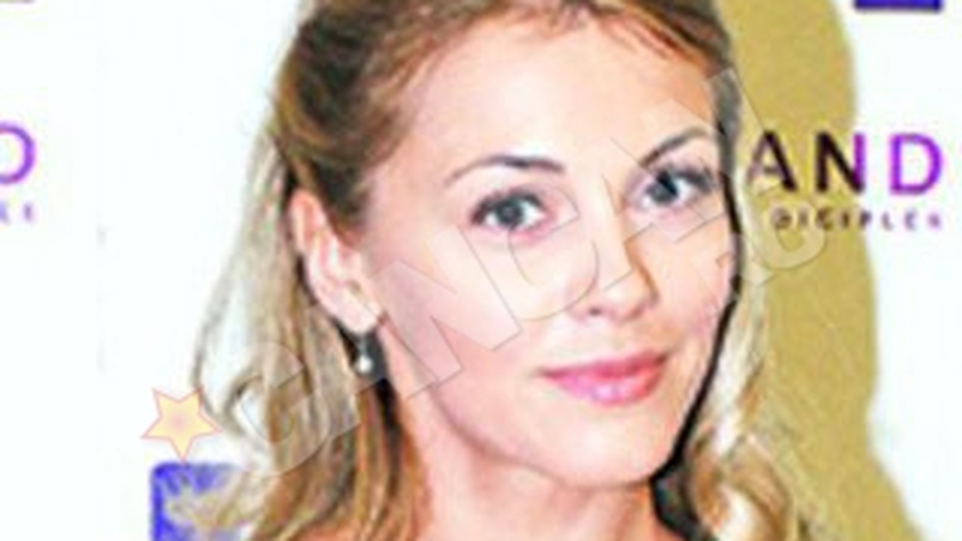 Andreea Ibacka a "rupt" masa de Craciun! Vezi cat a putut sa manance!