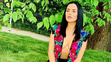 Carmen de Sălciua s-a tuns scurt. Cum arată cântăreața cu noul look