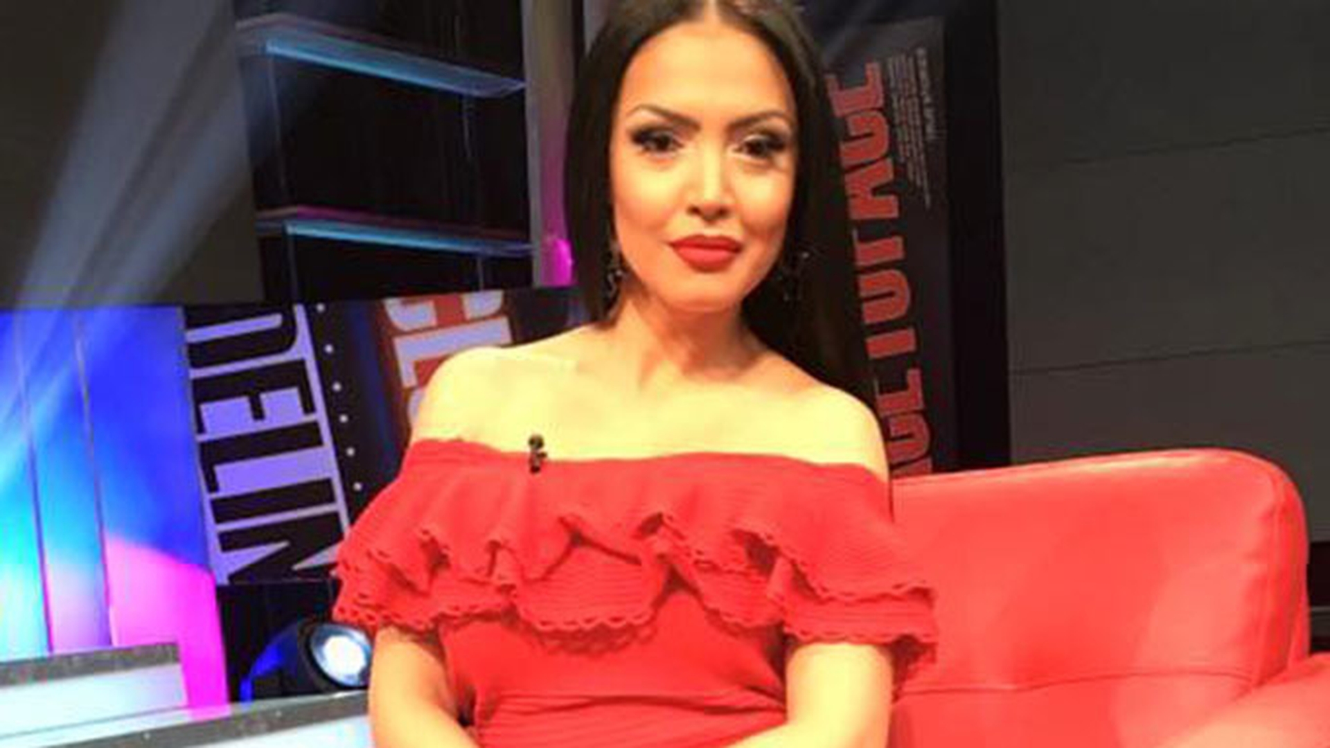 După ce şi-a pus silicoanele, acum ANDREEA MANTEA a ajuns iar la medic! Ce intervenţie şi-a mai făcut bruneta