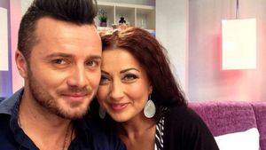 Gabriela Cristea, mesaj sexy pentru fani din dormitor: „Am deschis ochii, dar nu reușesc...”
