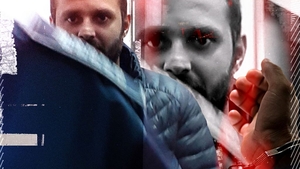 Criminalul din Chitila a apărut relaxat la procesul unde s-a decis cui rămân minorii orfani: ”Nu o omoram dacă…” Imagini în exclusivitate de la Judecătorie