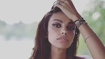 Mădălina Ghenea s-a urcat pe cântar și le-a spus fanilor câte kilograme are!