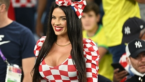 Fosta miss Croația, apariție scandalos de sexy la Cupa Mondială din Quatar. Ivana Knoll a lăsat totul la vedere. GALERIE FOTO