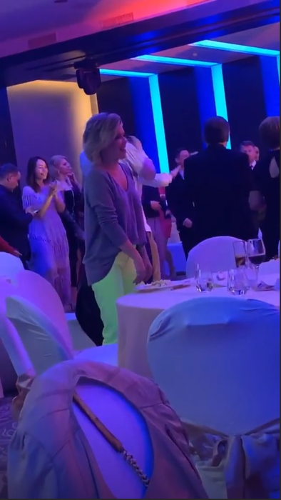 Soția lui Pepe, sărbătorită ca o regină de ziua ei. Ce rochie provocatoare a purtat și cum au apărut Gina Pistol și Smiley la petrecere