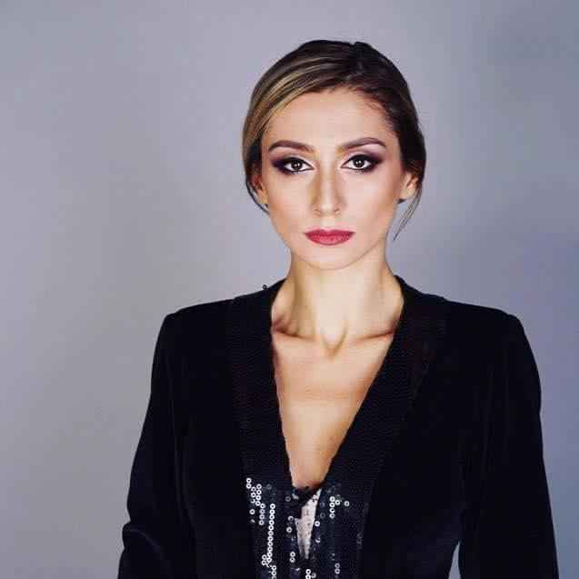 Fosta vedetă de la Antena 1, ironii la adresa Dianei Munteanu: ”Sper să nu plângă iar, să i se ia machiajul și bronzul!”