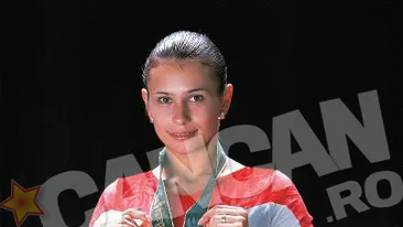 Lavinia Milosovici a cedat poftelor! A inceput sa ia in greutate si isi trimite sotul in toiul noptii la cumparaturi