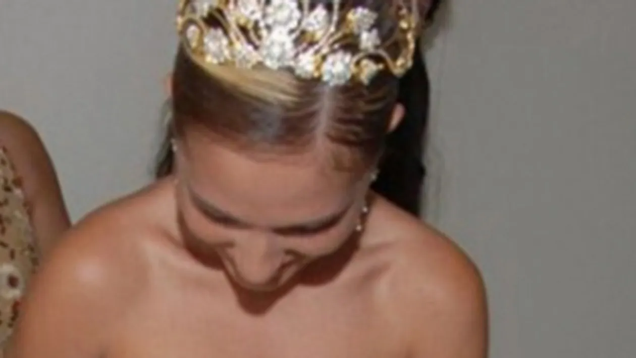 Fotograful a ramas blocat cand a vazut cum a aparut mireasa in fata lui! A pozat-o ASA, iar imaginile au ajuns pe net