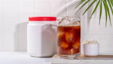 Băutura din 4 ingrediente care care întinerește pielea, oasele și îmbunătățește vederea, în 30 de zile