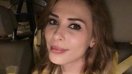 Salman Khan, ce spui de asta? Iulia Vântur, cină în oraş în compania unui bărbat