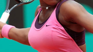 Serena Williams rateaza trei turnee pentru ca a calcat pe cioburi la restaurant