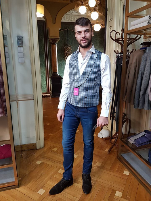 Soţul Oanei Roman, încătuşat de poliţişti în Centrul Vechi! Ce s-a întâmplat cu Marius Elisei