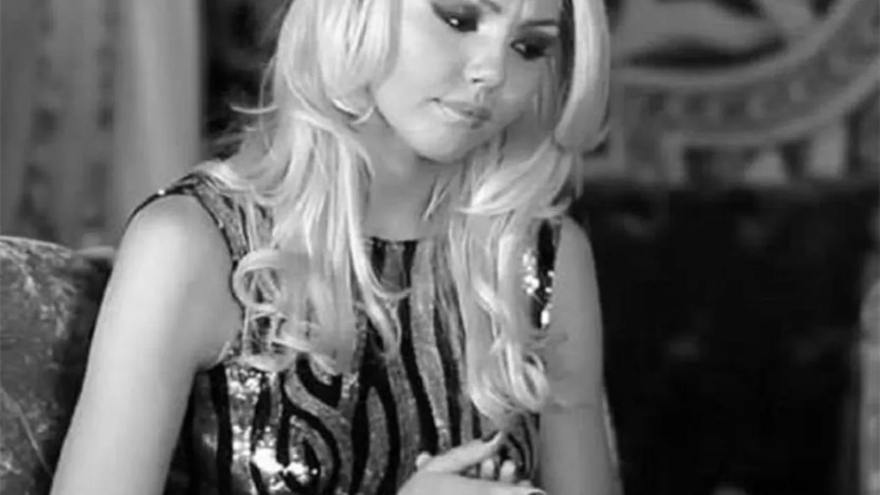 Denisa a cedat în faţa suferinţei şi are momente în care îşi doreşte să moară! Dezvăluiri cutremurătoare despre chinul artistei