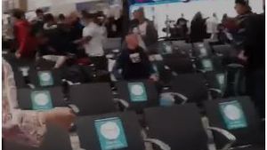Români, implicați în bătaia generală pe aeroportul din Luton! VIDEO