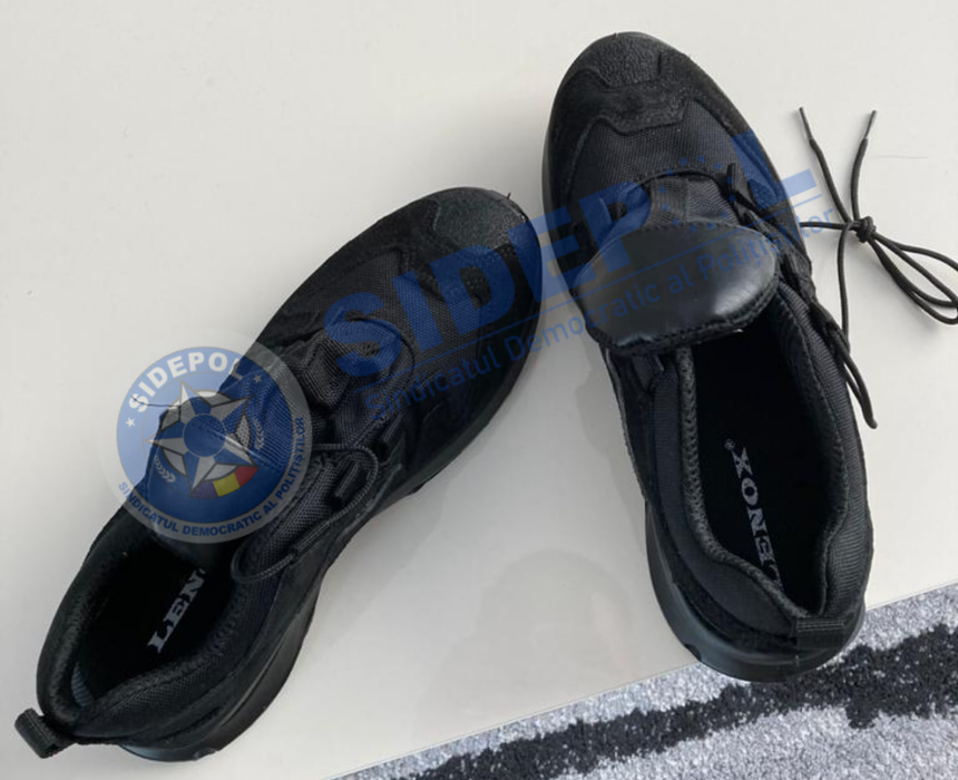 Sindicaliștii din poliție sunt revoltați de uniformele pe care le-au primit. Sursă foto: Facebook Sidepol