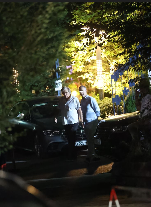 Florin Piersic a luat masa în Herăstrău, cu soția și un cuplu (Foto: CANCAN.RO)