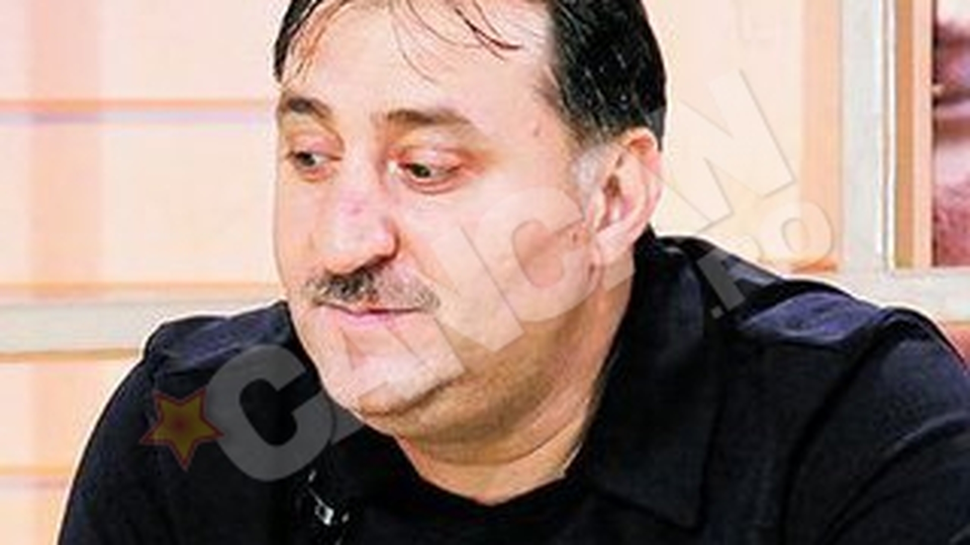 Vali Vijelie, cercetat penal pentru ultraj contra bunelor moravuri si distrugere