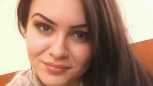 Povestea cutremuratoare a fetei de 19 ani care este de 11 zile in coma, dupa patru operatii!