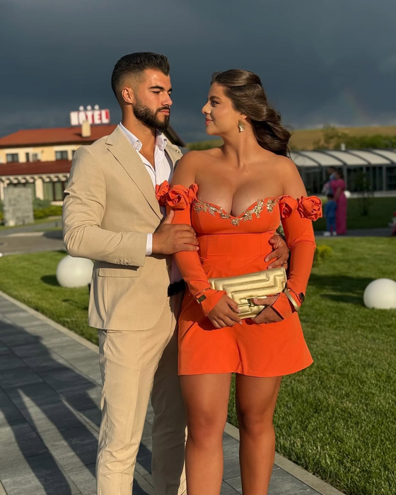 Denisa Coțolan, ședință foto cu burtica de gravidă! Iancu Sterp a râs copios: „Uitați aici, ce pepene mare avem”