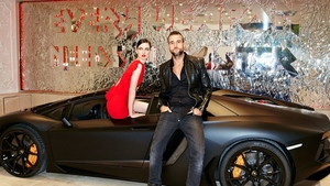 Ce a postat PHILIPP PLEIN pe pagina sa de Instagram, la scurt timp după ce a ajuns în România:”Cucerim…”