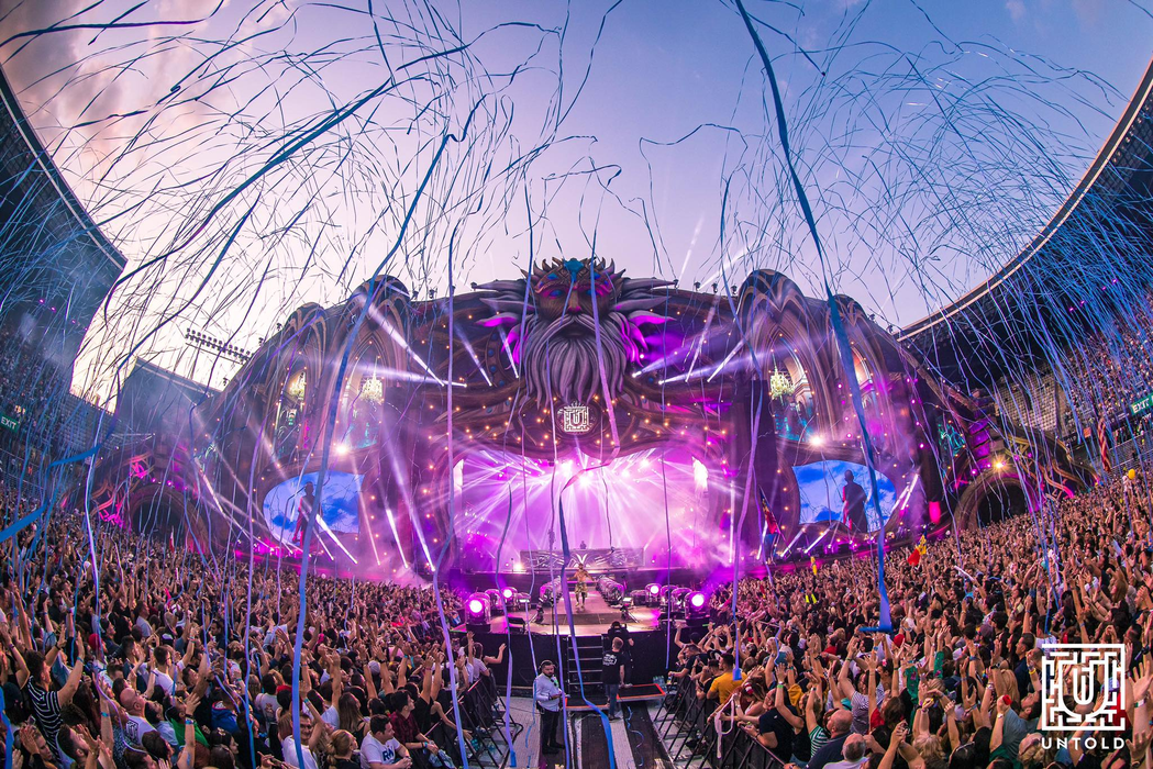 Fanii UNTOLD au criticat organizarea deficitară a festivalului din Dubai (Foto: Instagram)